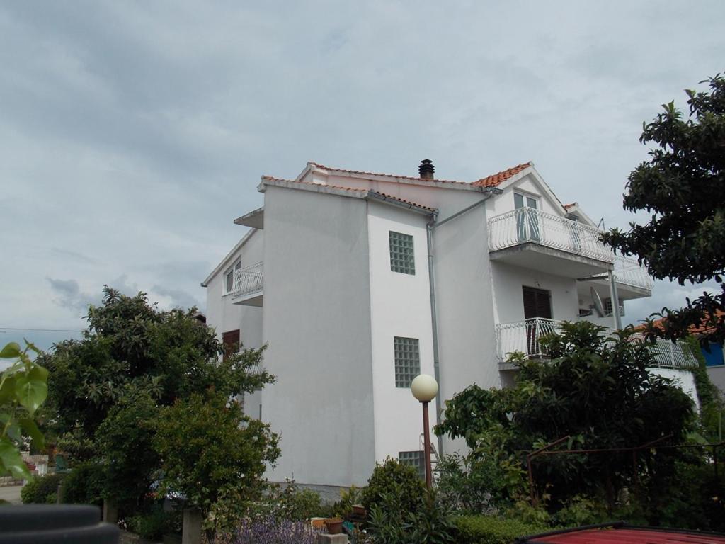 Apartment Ivana Vodice Exterior photo